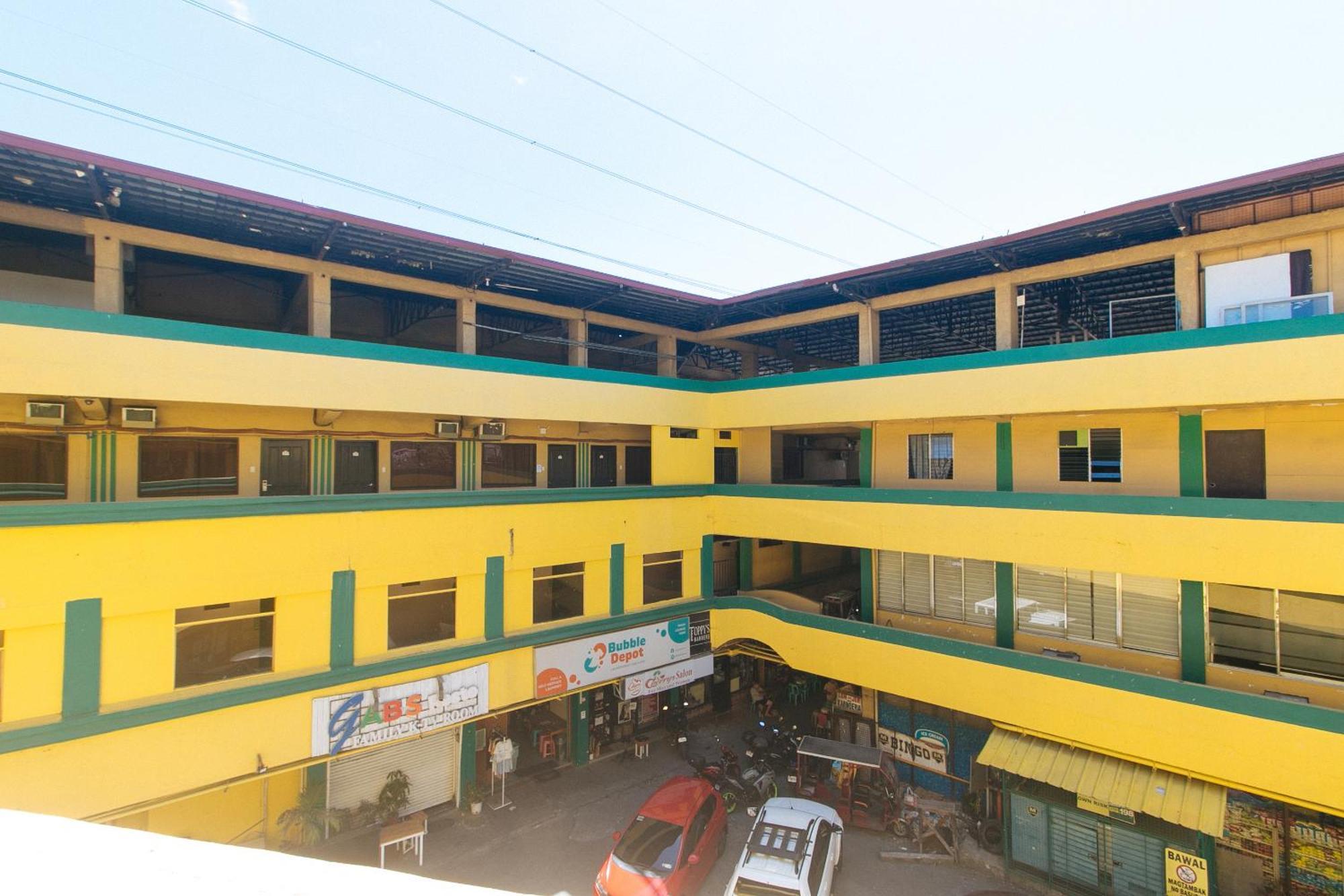 Reddoorz Near Sm City Muntinlupa San Pedro  Bagian luar foto